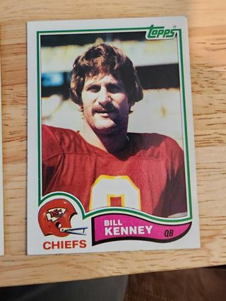 82 Topps Bill Kenney #119