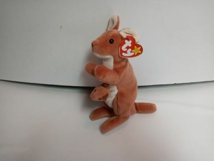 1996 Beanie Baby Pouch Kangaroo Brown November 6 Birthday Cute