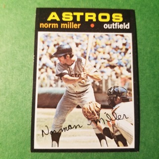 1971 Topps Vintage Baseball Card # 18 - NORM MILLER - ASTROS - EXMT/NRMT 