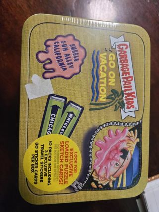 2021 topps garbage pail kids. Collectors tin with cards sealed