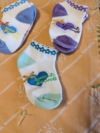 3 pair baby socks! for boys or girls