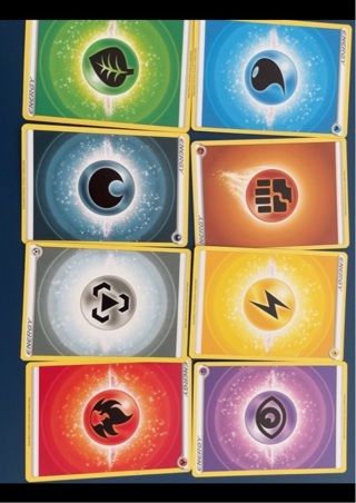 10 Pokémon energy cards