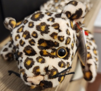 NEW - TY Beanie Baby - "Freckles"