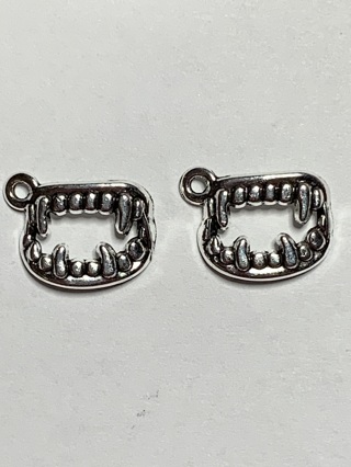 HALLOWEEN CHARMS~#32~SILVER~FREE SHIPPING!