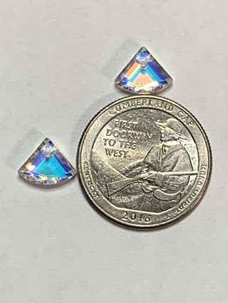 AB CRYSTAL CHARMS~#60~TRIANGLE~SET OF 2 CHARMS~FREE SHIPPING!