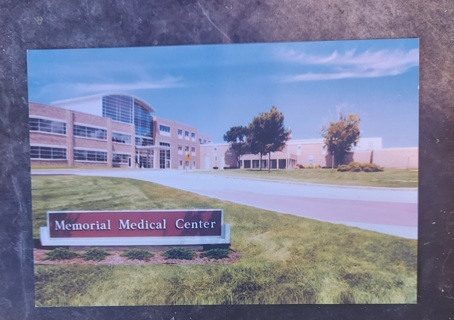 Memorial Medical Center Postcard 