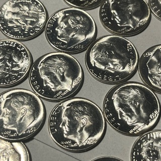 Good deal~ Brilliant Uncirculated 1958 Silver dime 