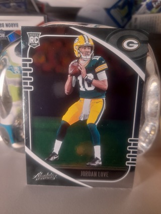 ROOKIE Jordan Love Panini Absolute Foil