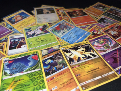 Pokemon MYSTERY 5-PACK Free HOLO FOIL REVERSE Pokemon Cards Anime Pocket Monster Manga