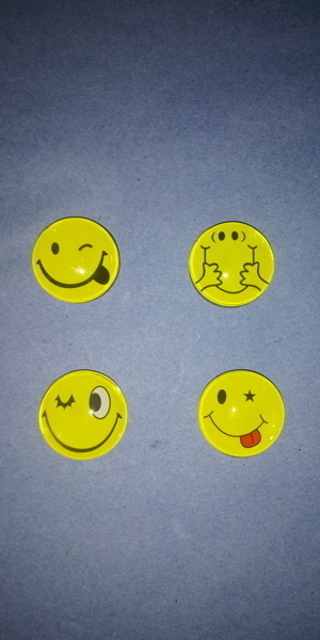 Emoji Rare Earth Cabochon Magnets - 4pcs