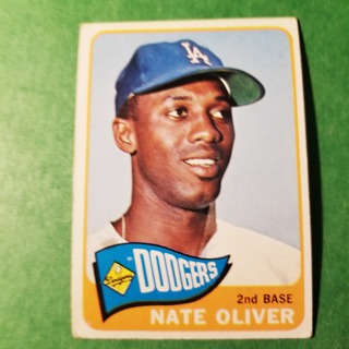 1965 - TOPPS BASEBALL CARD NO. 59 - NATE OLIVER- DODGERS