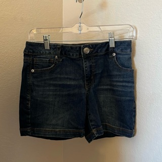 Maurice’s denim shorts