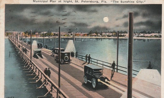 Vintage Used Postcard: 1925 Municipal Pier, St Petersburg, FL