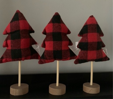 Lot Of 3 Buffalo Plaid Stuffed Trees On A Stand Decorations - New