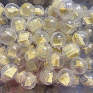 Capsule Confetti 