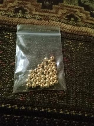 35pc gold 4mm bead lot