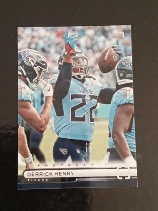 Two Tennessee Titans Henry & White Football Cards