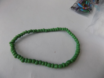 Bracelet E beads light green