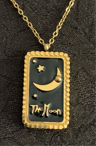 The Moon Tarot Card Gold Tone Necklace Preowned 