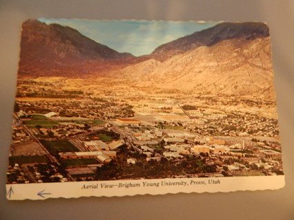 ~ Fun collectable  UTAH Post card w/ stamps on back