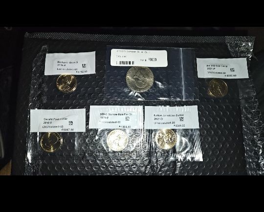 Free: 6 United States Dollar Coins (5 mint Uncirculated and 1 Circulated