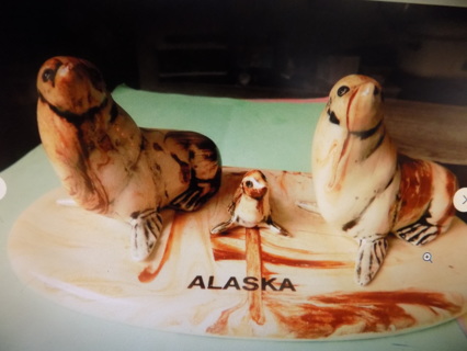 Viintage hand crafted porcelain marbled seal family Alaska souvenir