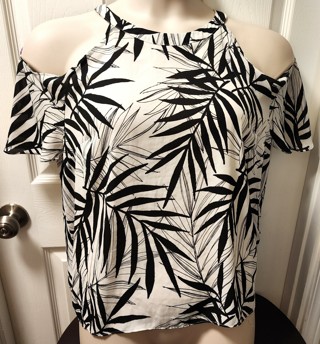 NEW - Mossimo - Woman's Cold Shoulder Blouse - size XXL