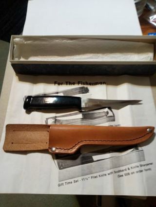 BRAND NEW-. RADA MFG CO.(8-1//2 ") FILET KNIFE.WITH LEATHER SCABBARD..HEAVY KNIFE.((SUPER SHARP)