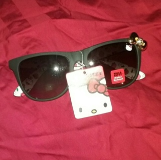 Hello Kitty Sunglasses