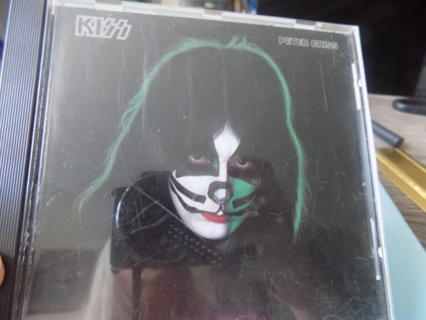 Kiss Peter Crise CD