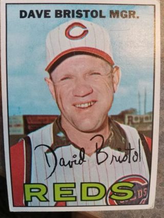 1966 DAVE BRISTOL MGR. CINCINNATI REDS BASEBALL CARD# 21