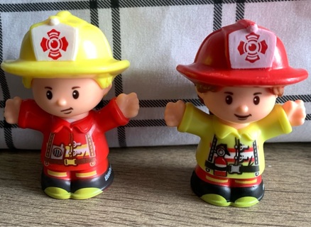 Fisher Price Little People Fireman Firefighters  Figures Preowned