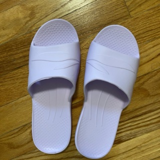 BN Women’s/Men’s, Indoor/Outdoor Slide Slippers.size: 8-8.5
