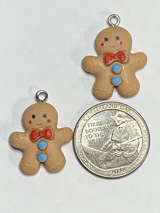 ☺GINGERBREAD MAN CHARMS~#9~SET OF 2 CHARMS~FREE SHIPPING☺