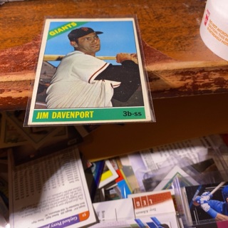 1966 topps Jim Davenport baseball card 