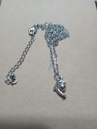 16" Silver Tone Dolphin Necklace