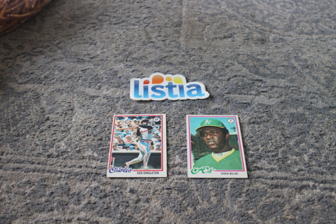 (2) 1978 Topps Baseball Vida Blue Ken Singleton MLB 