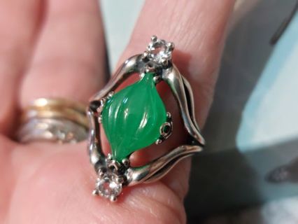 Sterling silver green jade Carolyn Pollack ring size 7.5