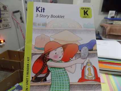 Kit's 3 story Booklet grade K Unit 1 Stories for Studeent Reading  360