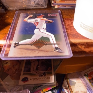 1997 donruss leaf tom glavine baseball card 