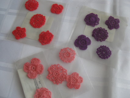 Crochet flowers, 5 pcs. choose from red, pink OR purple,1"-1.5" NIP