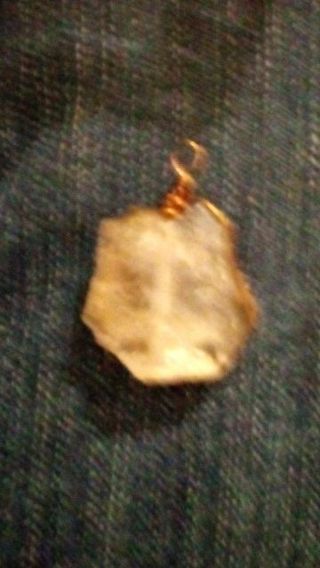 Quartz pendant