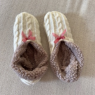 Women slippers