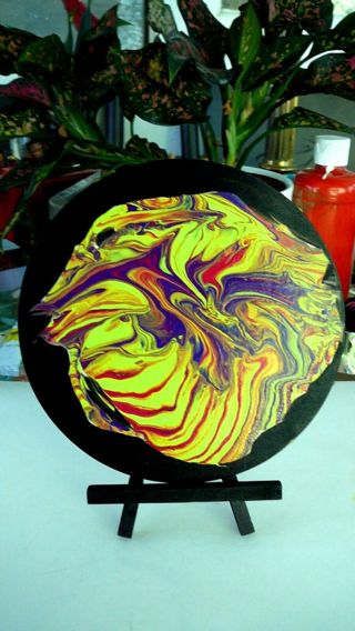 Acrylic Pour painting -6.5 in Round Paper (What is this?)Signed