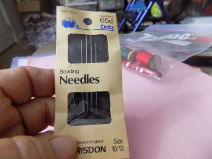 NIP Dritz set of 4 beading needles