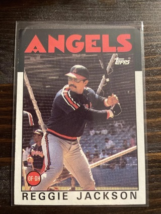 1986 Topps - #700 Reggie Jackson