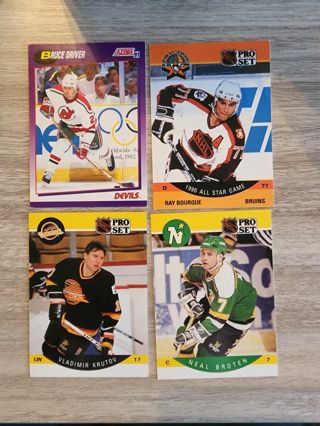 4 Hockey Cards