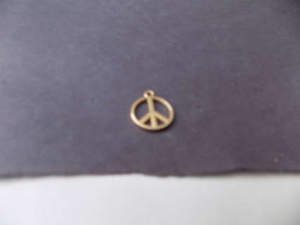 goldtone peace sign charm inside a circle 1 inch