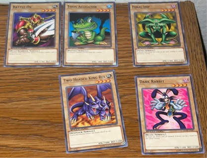 5 yugioh trading cards 