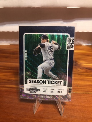 Gerrit Cole 2021 Contenders Optic Season Ticket Green Wave Prizm #11